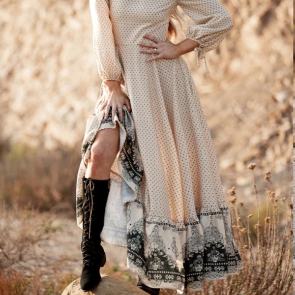 Joyfolie ADEL Dress in Pistachio Shell Print. NWT. Size Small. - Picture 2 of 6